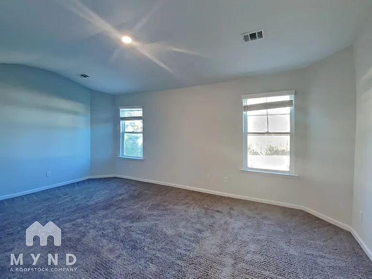 26 Red Robin Ct — Photo 10