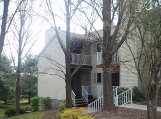 355 Potomac Dr, Basking Ridge, NJ 07920