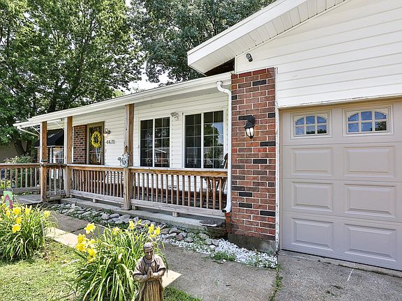 3rd image of 4478 Rhine Dr