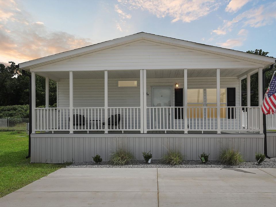 Exterior Image-22-Clayton 77 River Bluff Estates