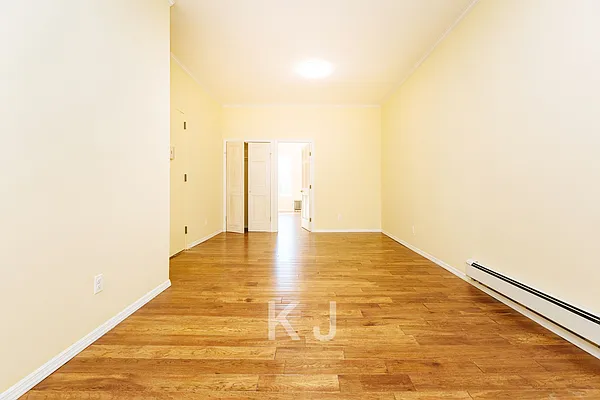 Rented by Nooklyn NYC LLC | media 17