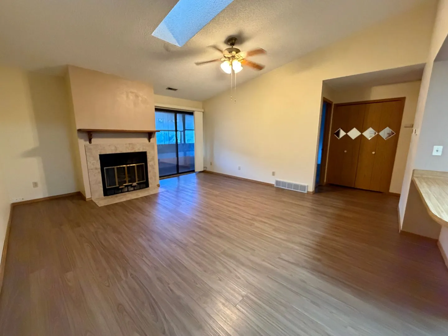 2 Bedroom Condo on North side of Town — Photo 4