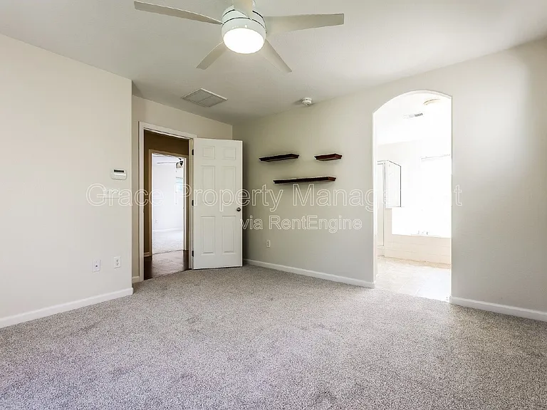 4731 Lucca Dr — Photo 11
