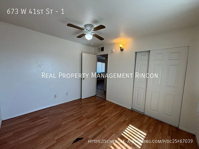673 W 41st St #1 — Photo 10