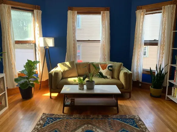 60 E Chester St #1, Kingston, NY 12401