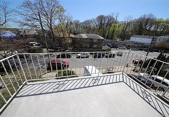 2nd image of 5807 Liebig Ave Floor 1