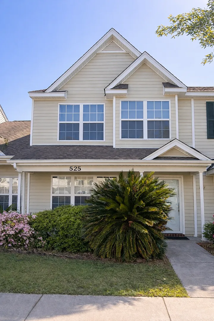 Three Bedroom Townhome Available! — Photo 1