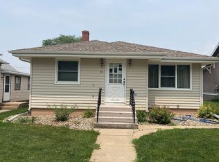 420 Juniper St, Scotland, SD 57059