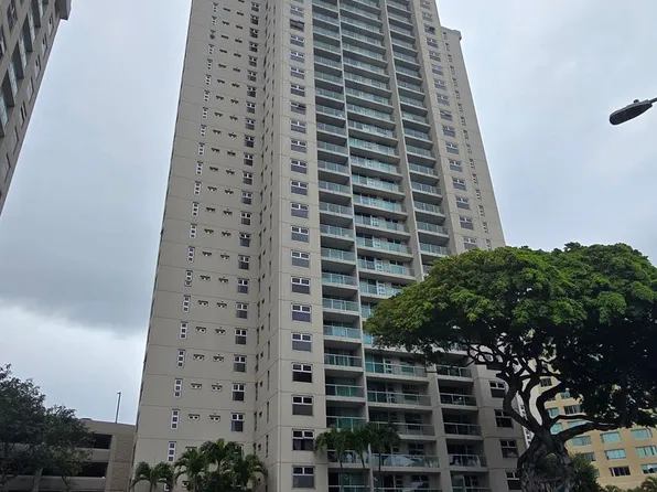 1450 Young St APT 507, Honolulu, HI 96814