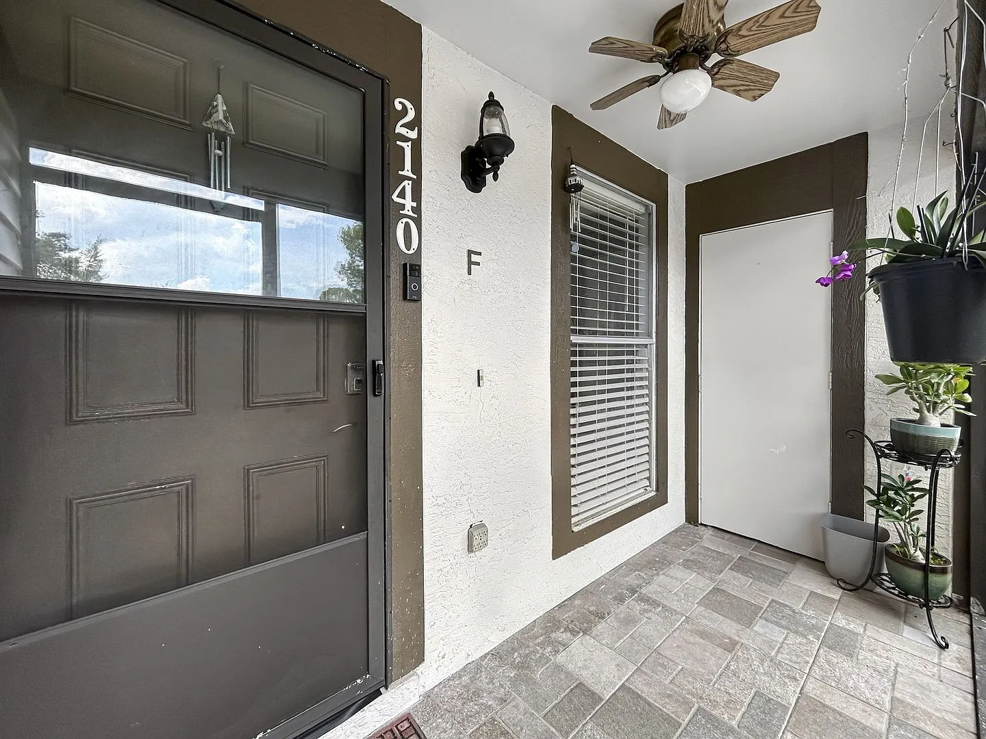 Beautifull 2-Bedroom End-Unit Villa in Palm Harbor! — Photo 3