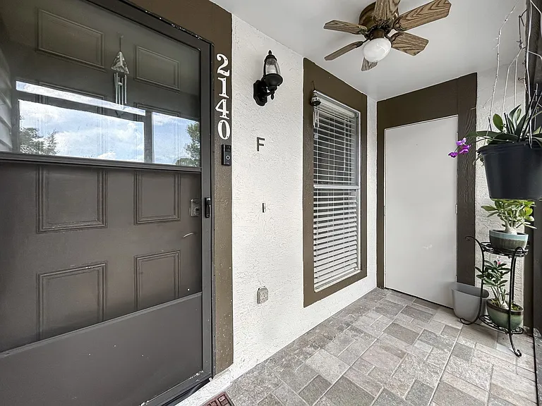 2140 Corbin Pl #F — Photo 3