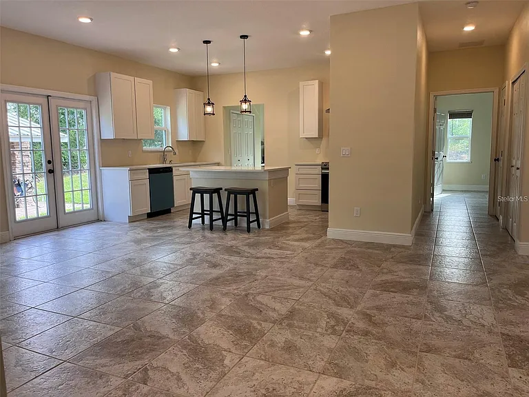 456 Baron Rd — Photo 10