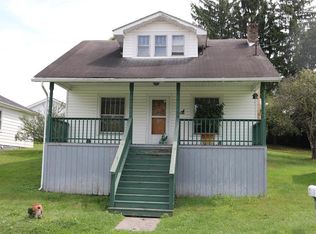 212 Azzara Ave, Beckley, WV 25801