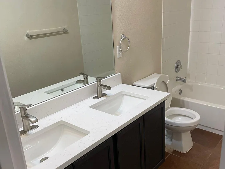 1000 Heritage Park Dr — Photo 27