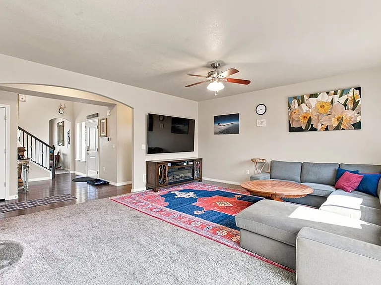 509 Wrangell Ln — Photo 11