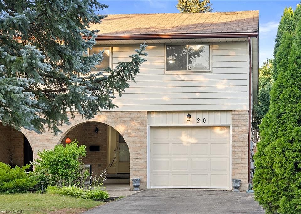 1st image of 20 Highcroft Ct