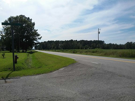 5th image of 1804 Highsmith Rd
