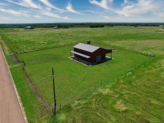 2nd image of 6515 Prihoda Rd