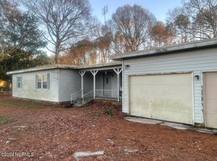 4833 Cherry Rd, Washington, NC 27889