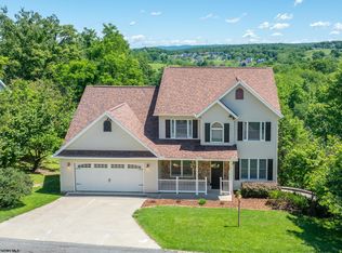 3318 Darrah Ave, Morgantown, WV 26508