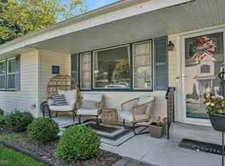 43 N Lake Shore Dr, Rockaway, NJ 07866