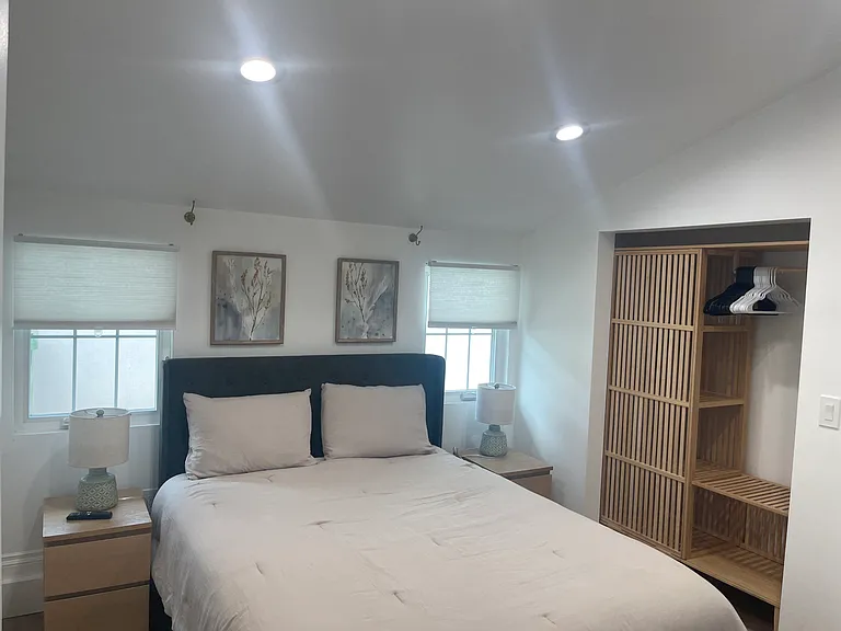6908 Royer Ave #6910 — Photo 7
