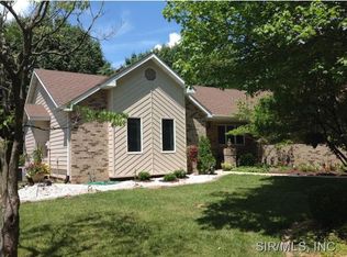 112 Jamie Lynn Dr, Glen Carbon, IL