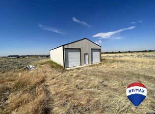 14 Prairie Breeze Rd, Riverton, WY 82501