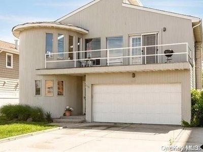 118 Magnolia Boulevard, Long Beach, NY, 11561