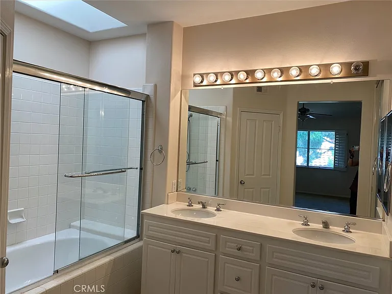 2635 Dunstan Dr — Photo 11