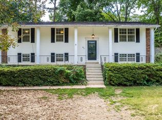 27 Inverness Cir, Little Rock, AR 72212