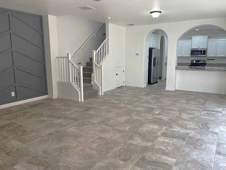 1062 S Agnes Ln — Photo 6