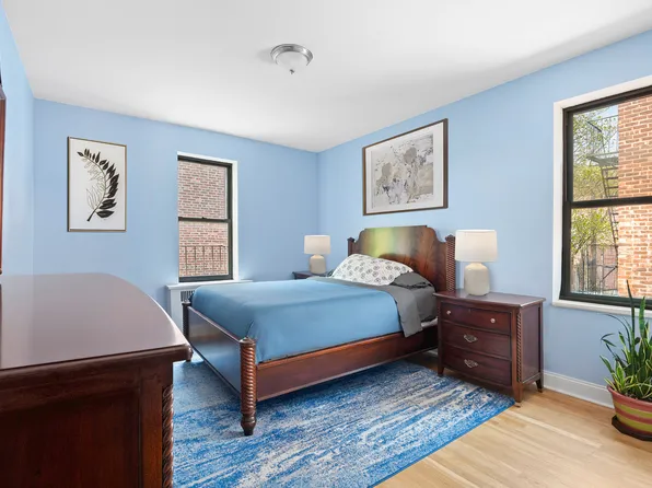 96 Arden Street 6K image 3 of 10