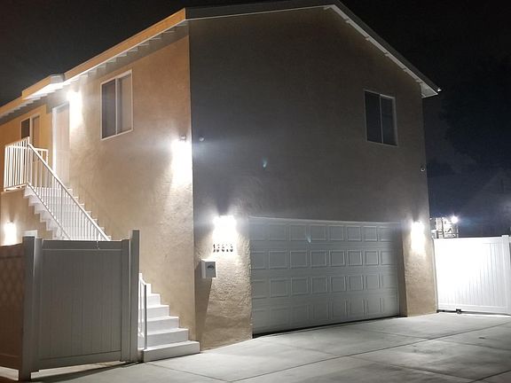 3rd image of 13813 Stanford Ave