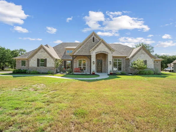 341 Sugartree Cir, Lipan, TX 76462