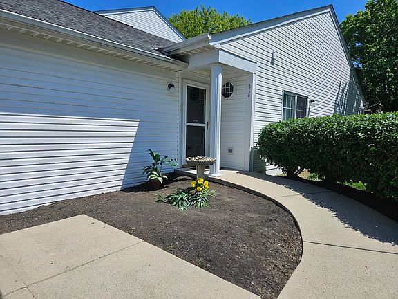 3rd image of 6738 Axtel Dr #10E