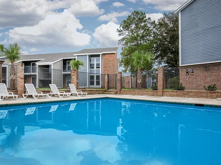 The Villas at Stone Creek — Photo 5