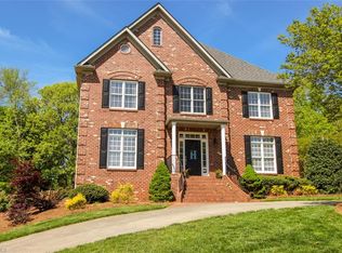 155 Ashbourne Lake Ct, Clemmons, NC 27012
