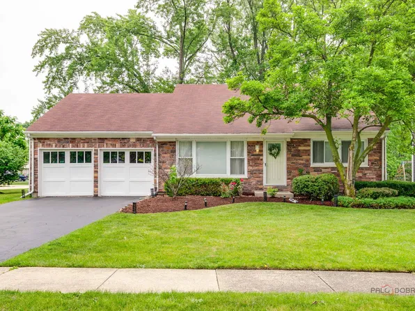 552 Arbor Gate Ln, Buffalo Grove, IL 60089