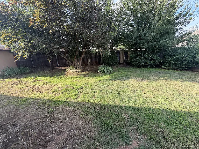 608 N Cherokee Way — Photo 24