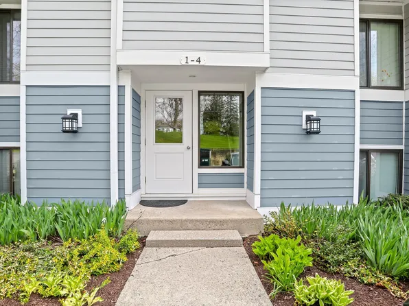 3 Carpenter Close #3, Ridgefield, CT 06877