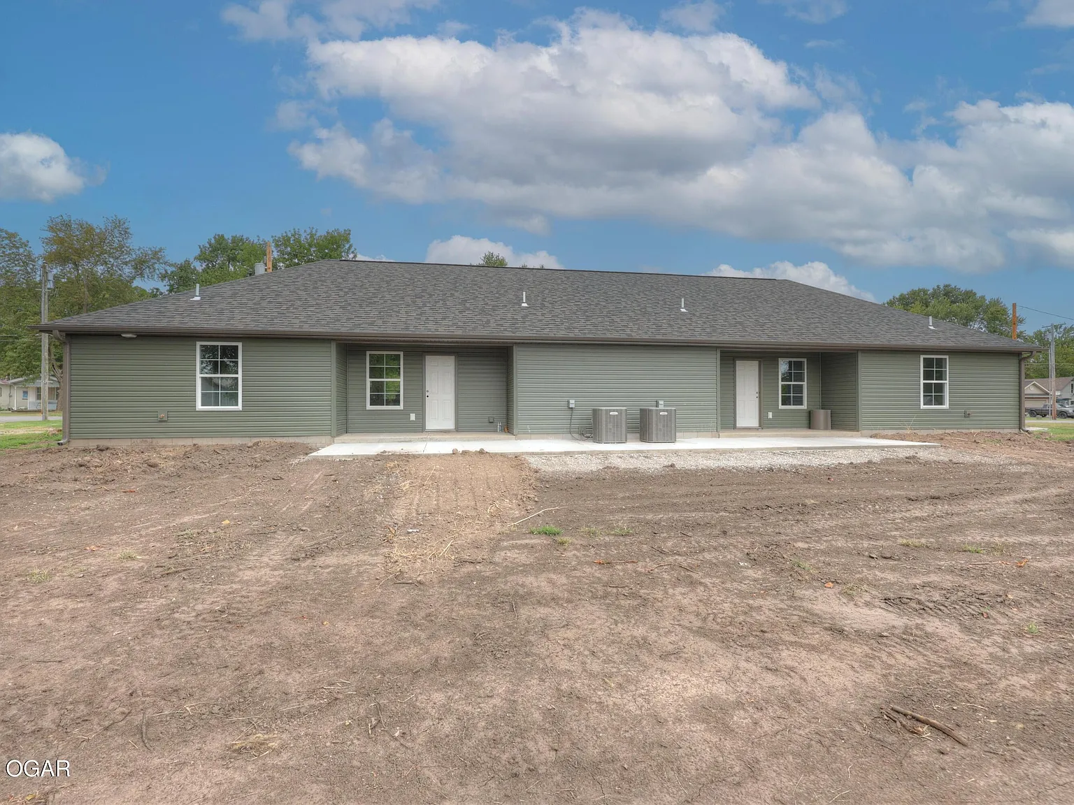 2 bed, 2.0 bath, 1100 sqft, $1,350 — Photo 3
