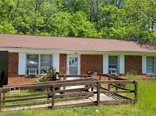 612 Staley St, Troy, NC 27371