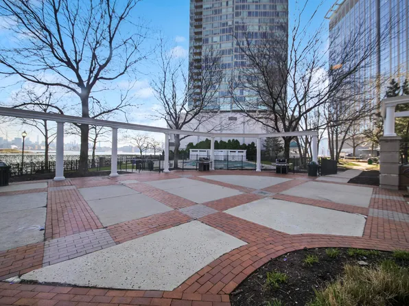 20 2nd Street image 33 of 43