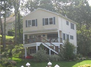 14 Springcove Rd, Narragansett, RI 02882