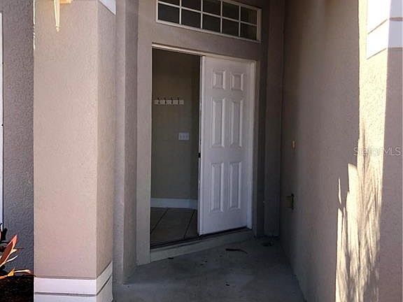3rd image of 926 Chanler Dr