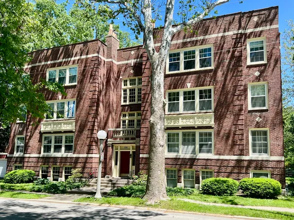 706 S Coler Ave APT 2, Urbana, IL 61801