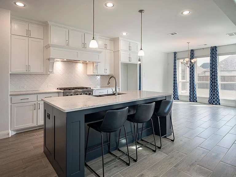 2351 Waterford Way — Photo 4
