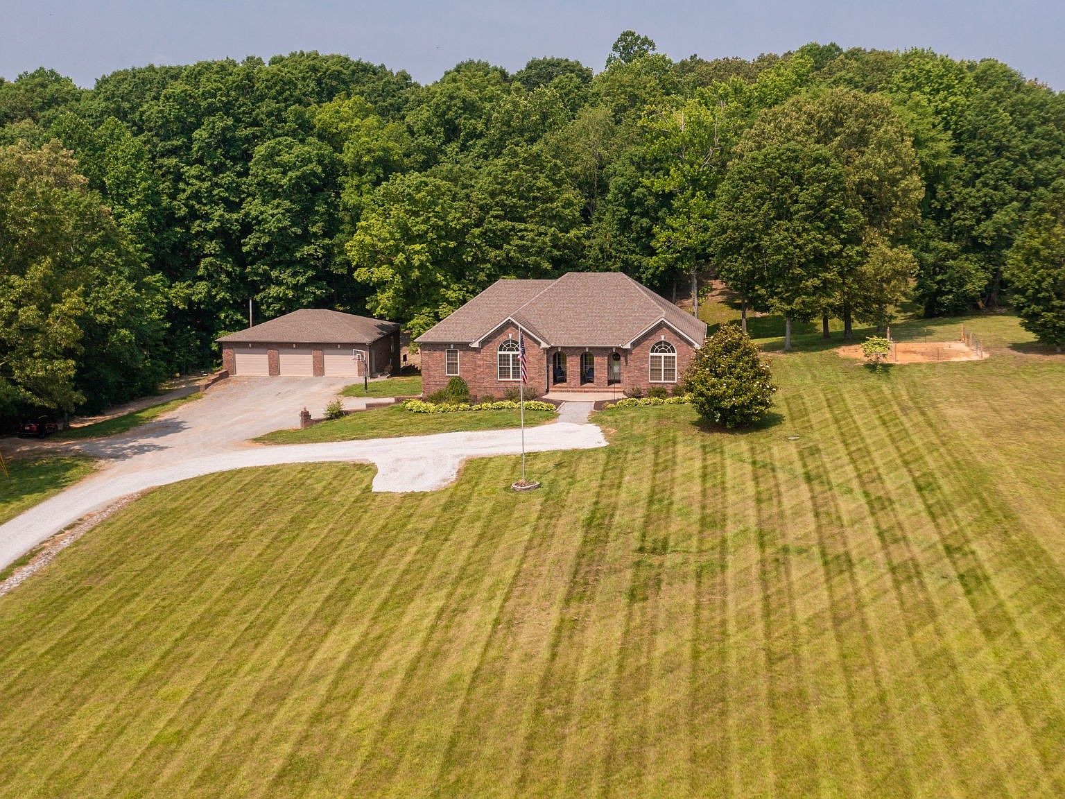 3699 Thomasville Rd, Chapmansboro, TN 37035 MLS 2562105 Zillow