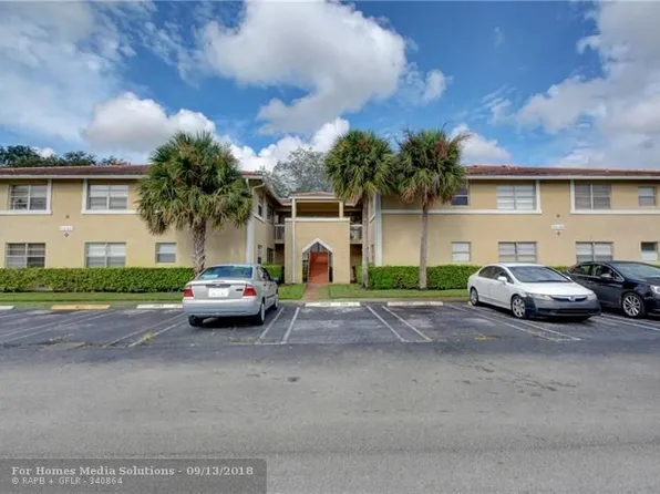 836 Twin Lakes Dr #19-B, Coral Springs, FL 33071